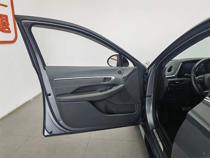 Фото 8 - Hyundai Sonata N Line