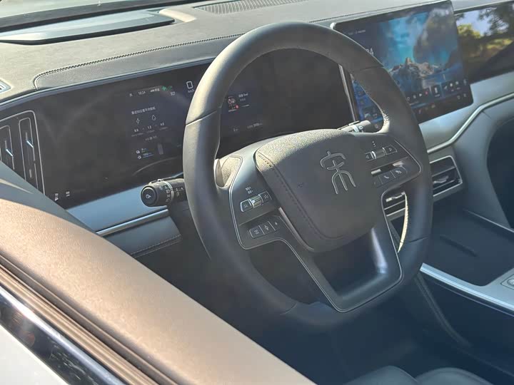 BYD Song L DM-i Hybrid 2025 2025款 智驾版 112km 领先型