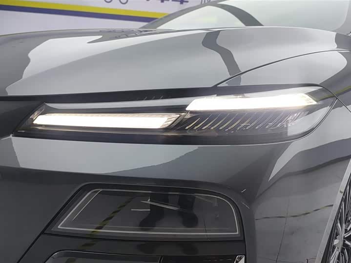 Roewe M7 DMH 2025 2025款 160km臻享版