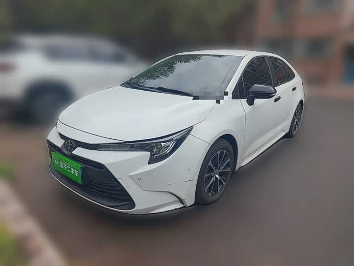 Toyota Levin 2024 2024款 智能电混双擎 1.8L 领先版