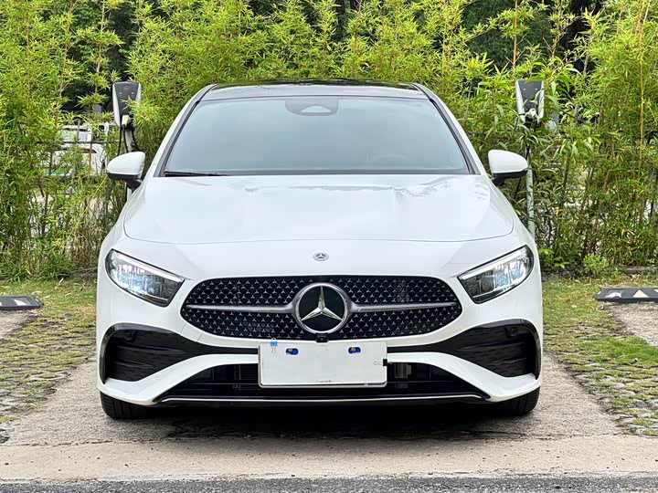2025 Mercedes-Benz A-Class