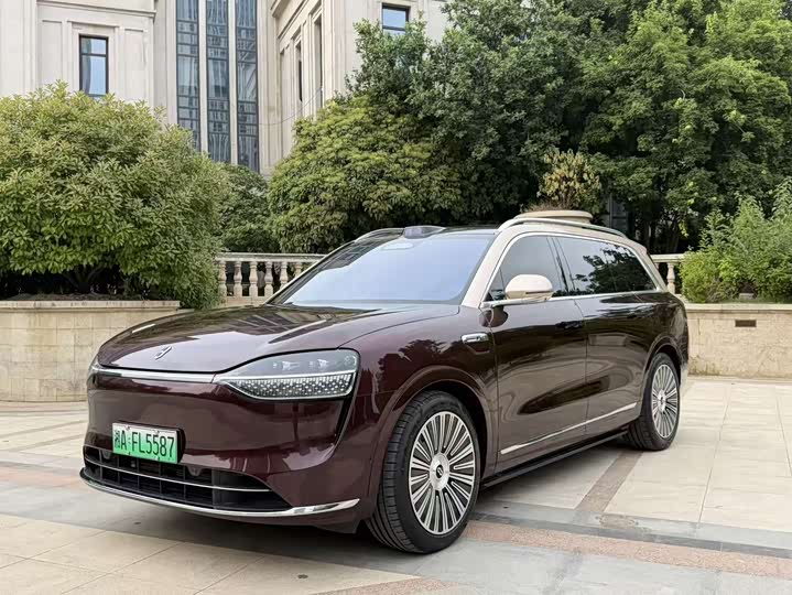 Aito M9 2025 2025款 增程 Ultra版 52kWh 6座版 (192线激光雷达）