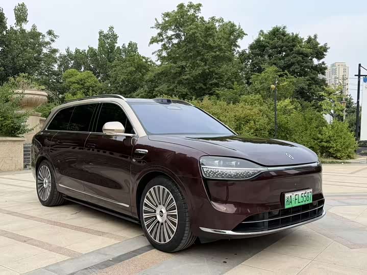 Aito M9 2025 2025款 增程 Ultra版 52kWh 6座版 (192线激光雷达）