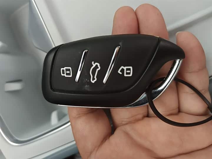 MG Motor 4 EV 2026 2026款 437 从容版