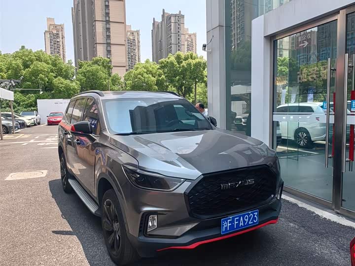 Maxus D90 Pro 2021 2021款 2.0T 汽油四驱旗舰版 7座