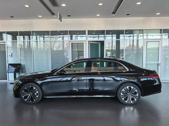 2024 Mercedes-Benz E-Class Hybrid