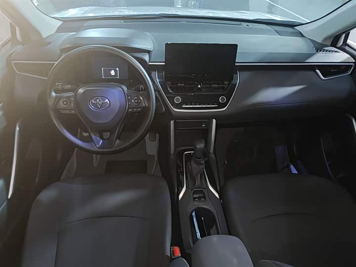 Фото 6 - Toyota Corolla Cross