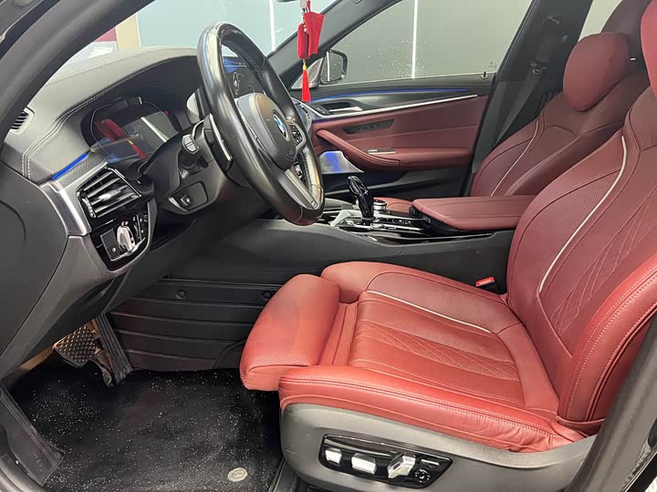 Фото 4 - BMW 5 Series
