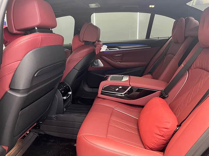 Фото 7 - BMW 5 Series
