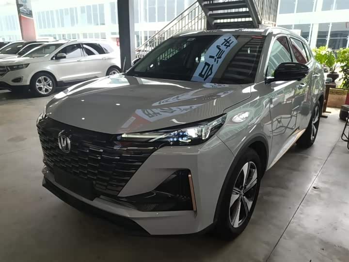 Changan CS55 Plus 2022 2022款 第二代 1.5T DCT尊贵型