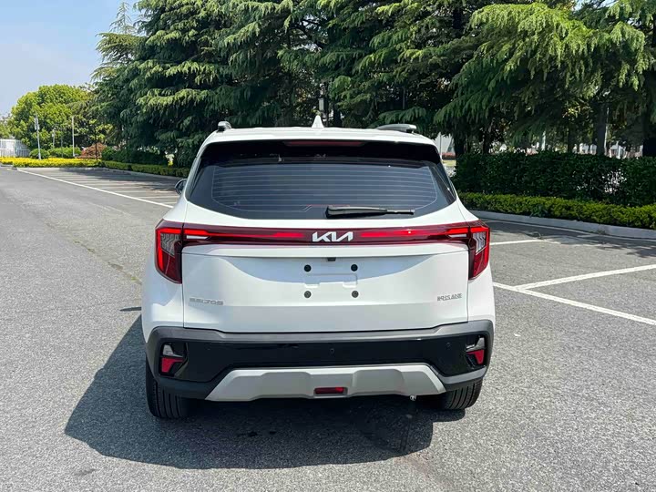Kia Seltos 2023 2023款 1.5L CVT豪华版