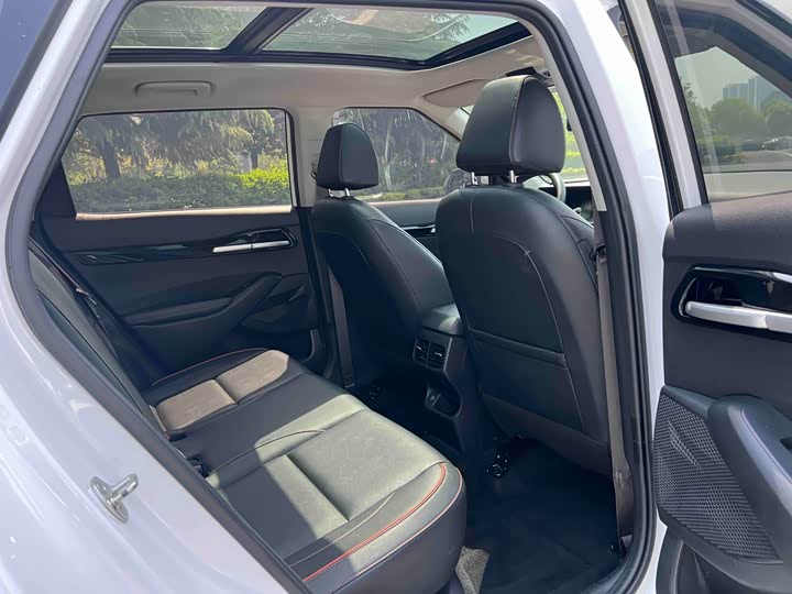 Kia Seltos 2023 2023款 1.5L CVT豪华版