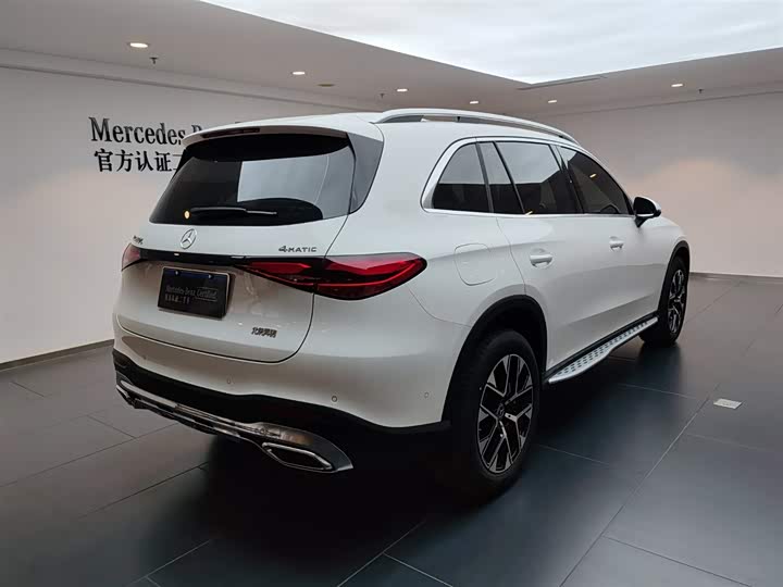 Mercedes-Benz GLC-Class 2026 2026款 GLC 260 L 4MATIC 经典版