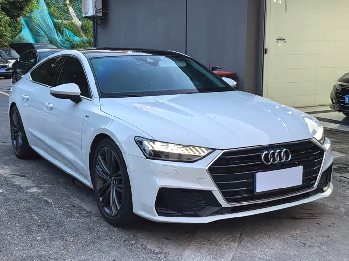 Zdjęcie 1 - Audi A7