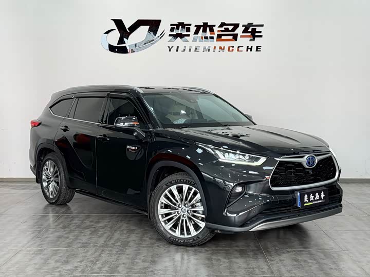 Фото 3 - Toyota Highlander