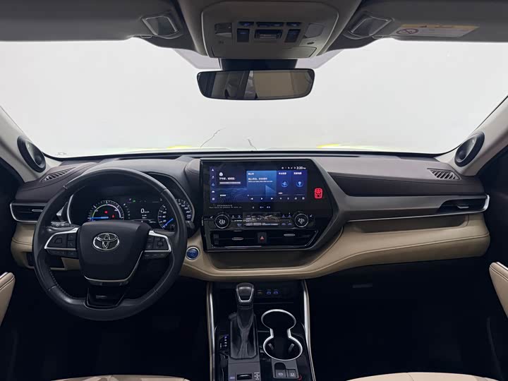 Фото 5 - Toyota Highlander