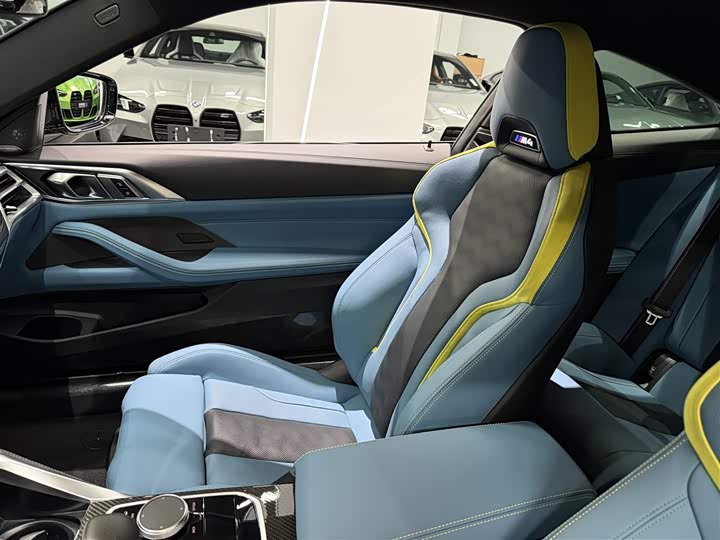 BMW M4 2024 2024款 M4双门轿跑车 M xDrive 雷霆版