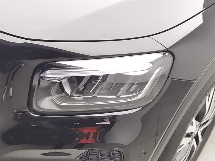 Mercedes-Benz GLB-Class 2024 2024款 改款 GLB 220 动感型