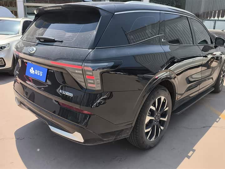 Ford Edge 2025 2025款 锐界L 2.0T EcoBoost 四驱七座至尊型