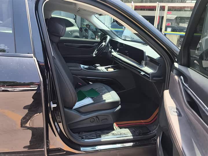 Ford Edge 2025 2025款 锐界L 2.0T EcoBoost 四驱七座至尊型