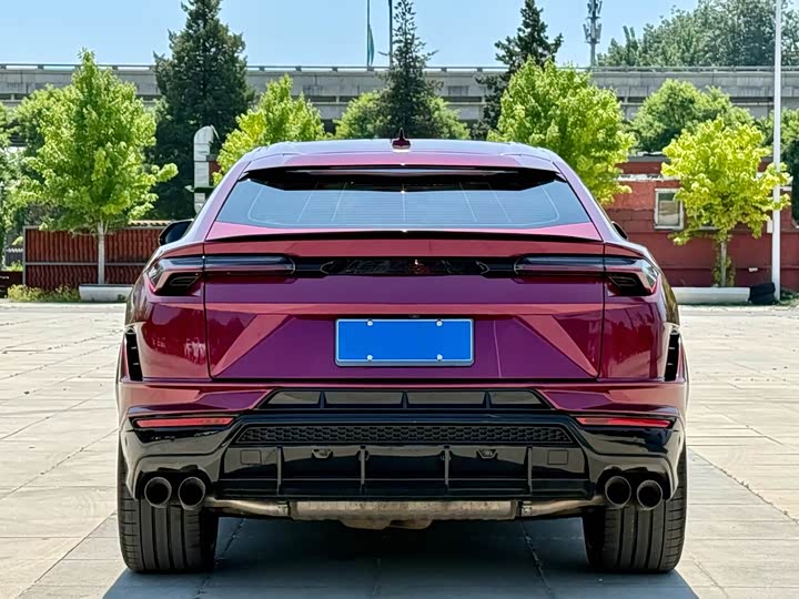 2023 Lamborghini Urus