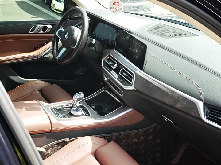 Фото 7 - BMW X5 Hybrid