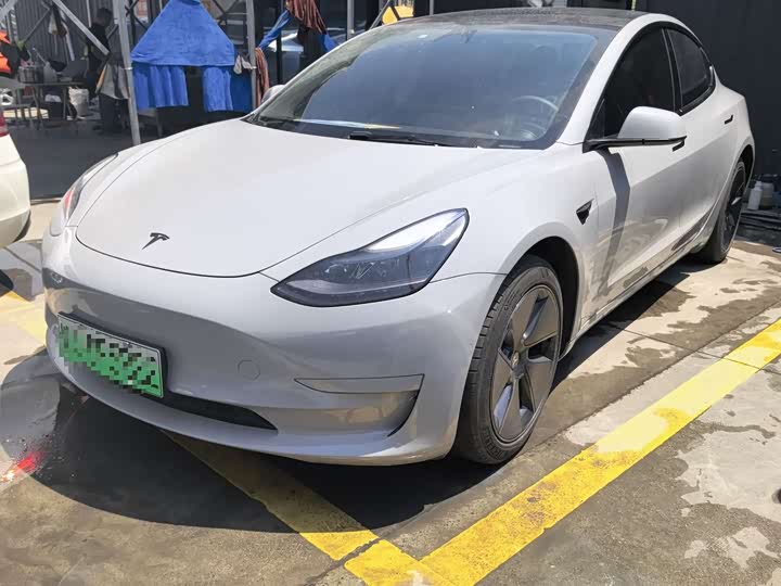 Zdjęcie 1 - Tesla Model 3