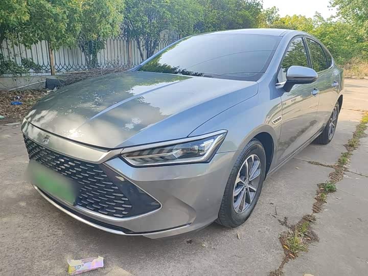 Фото 1 - BYD Qin Plus