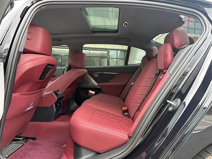 BMW 5 Series 2026 2026款 530Li 领先型 M运动套装