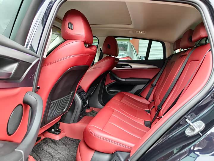 Zdjęcie 7 - BMW X4