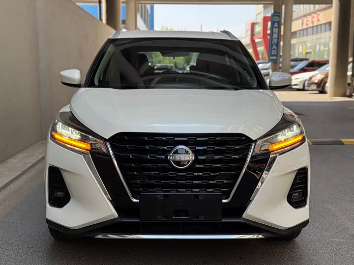 2023 Nissan Kicks