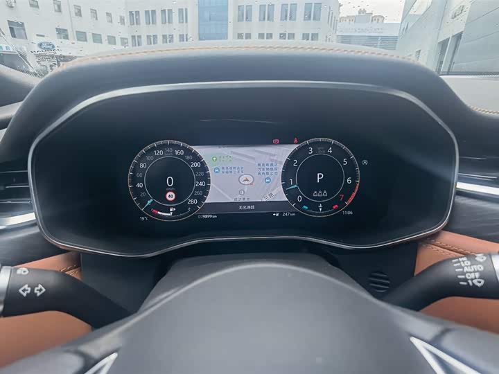 Zdjęcie 9 - Jaguar XF L