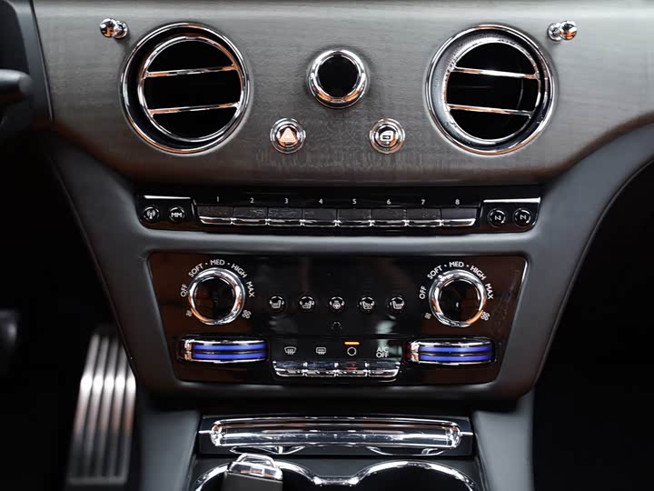 Rolls-Royce Spectre 2024 2024款 标准型