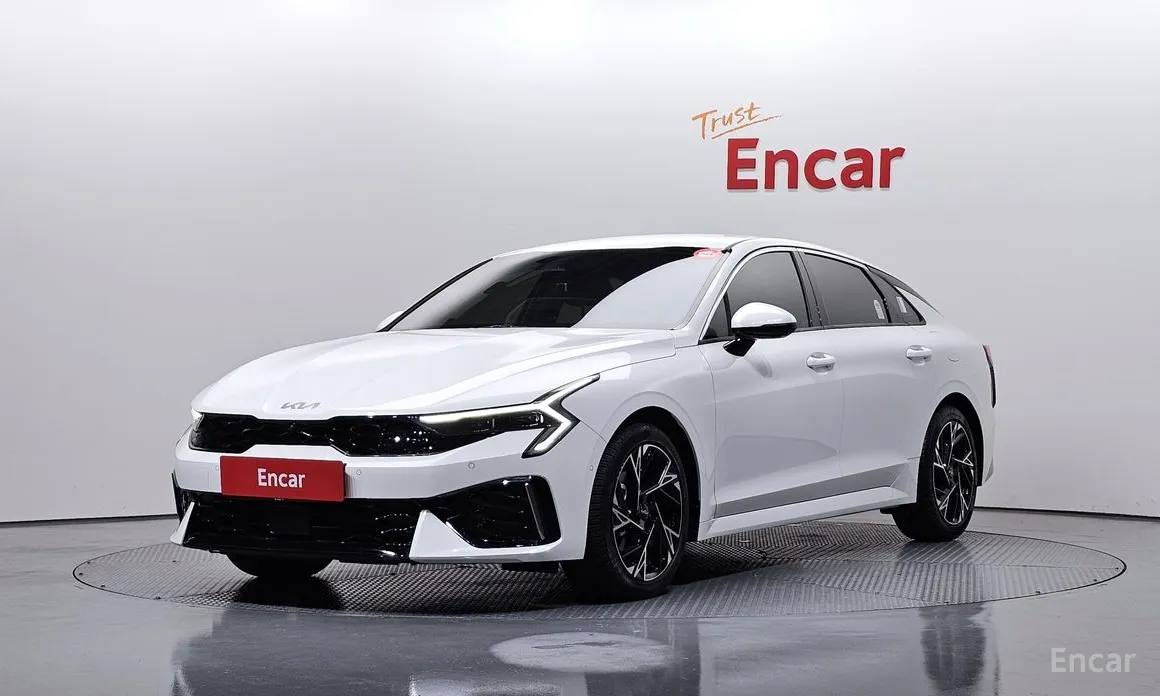 2023 Kia K5