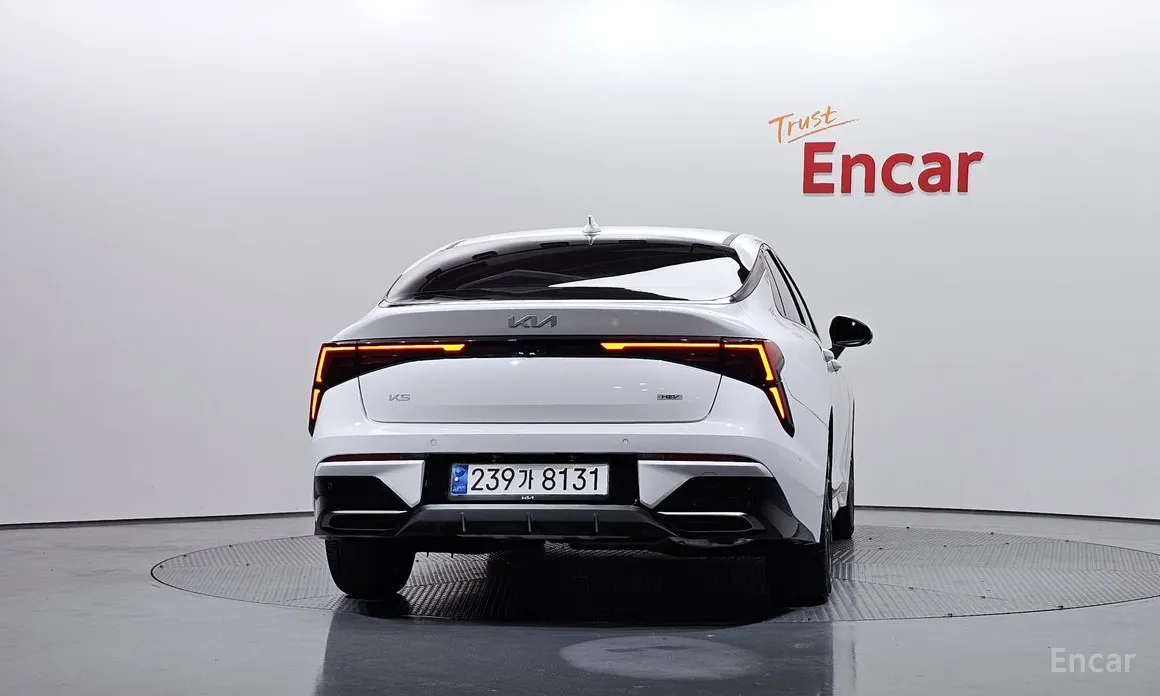 2023 Kia K5