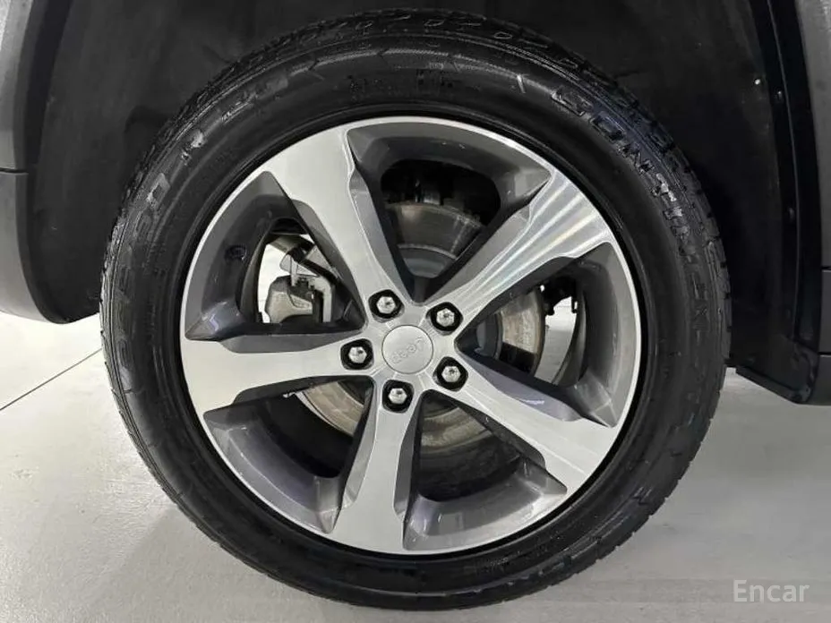 Jeep Cherokee 2021 3.6 Limited