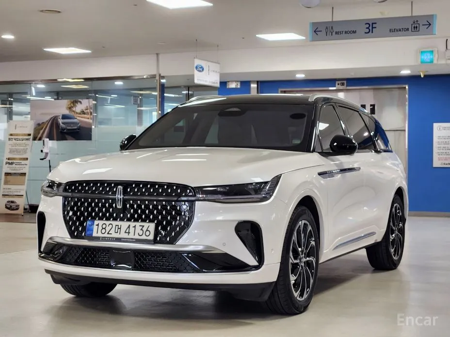 2023 Lincoln Nautilus