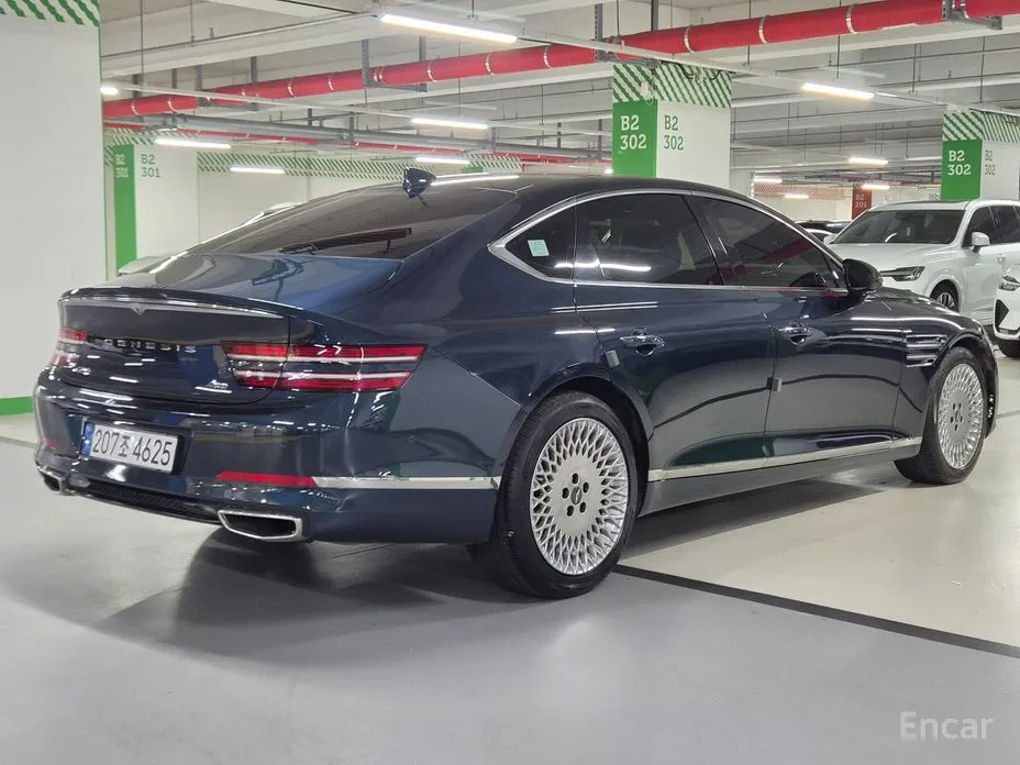 Фото 3 - Genesis G80