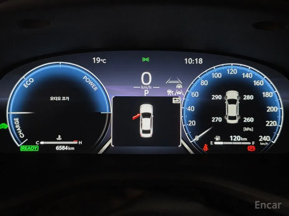 Toyota Camry 2024 2.5 XLE Hybrid