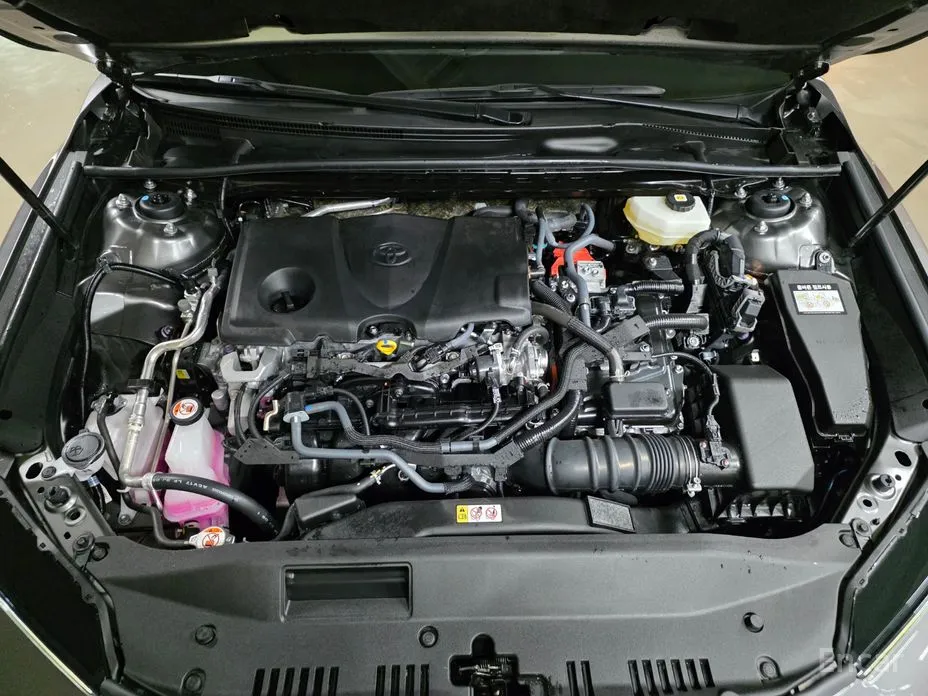 Toyota Camry 2024 2.5 XLE Hybrid