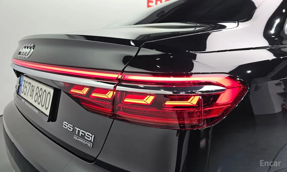 Фото 23 - Audi A8