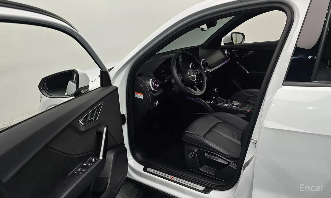 Audi Q2 2017 35 TDI Premium