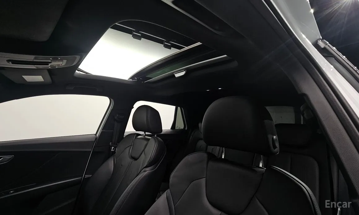 Audi Q2 2017 35 TDI Premium