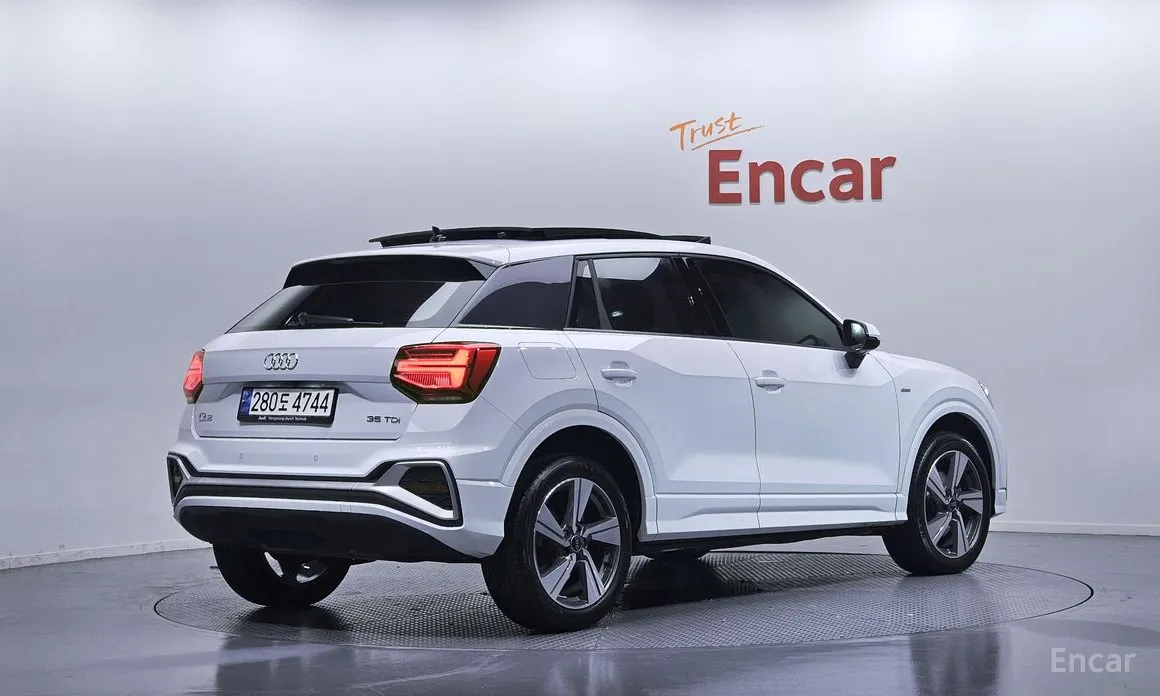 Audi Q2 2017 35 TDI Premium