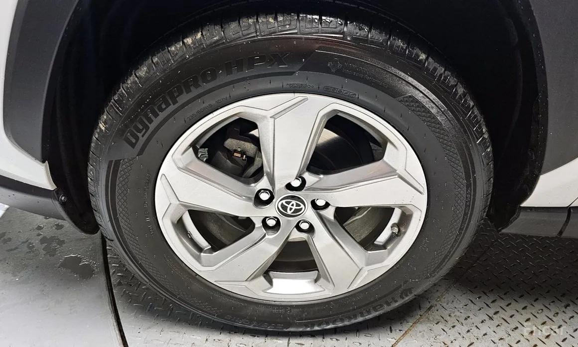 Toyota RAV4 2019 2.5 2WD Hybrid