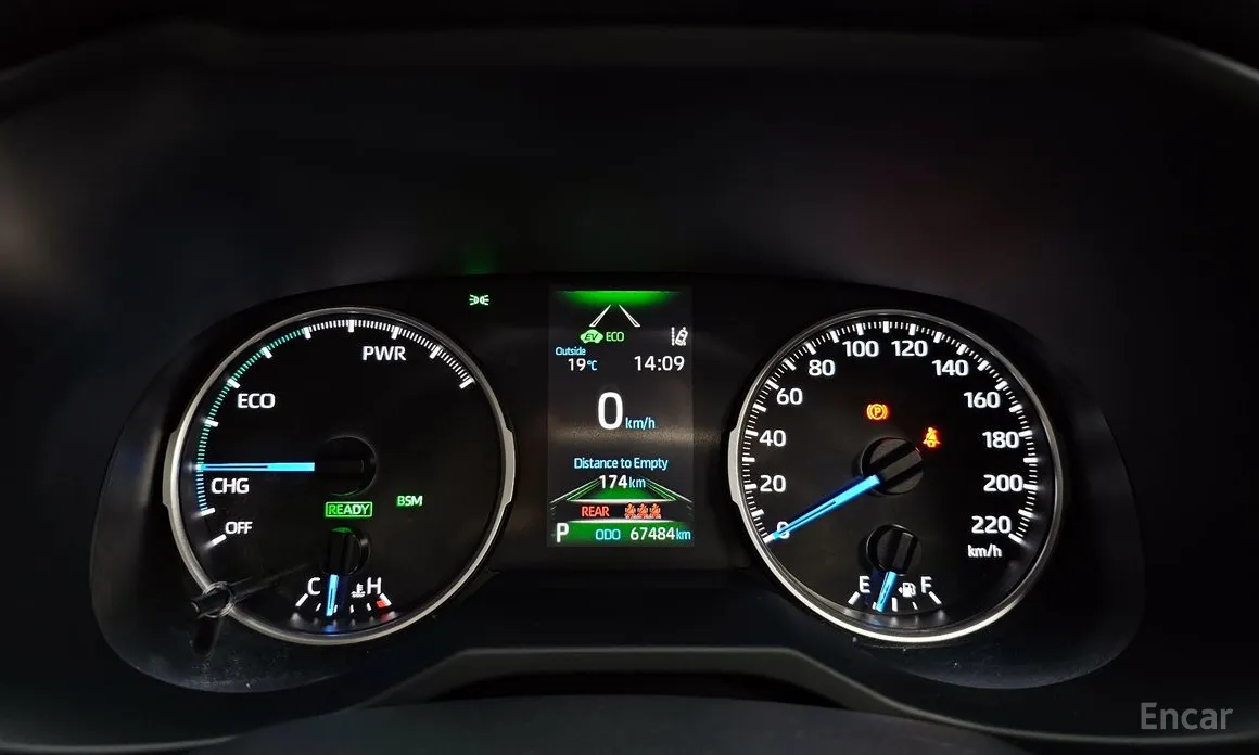 Toyota RAV4 2019 2.5 2WD Hybrid