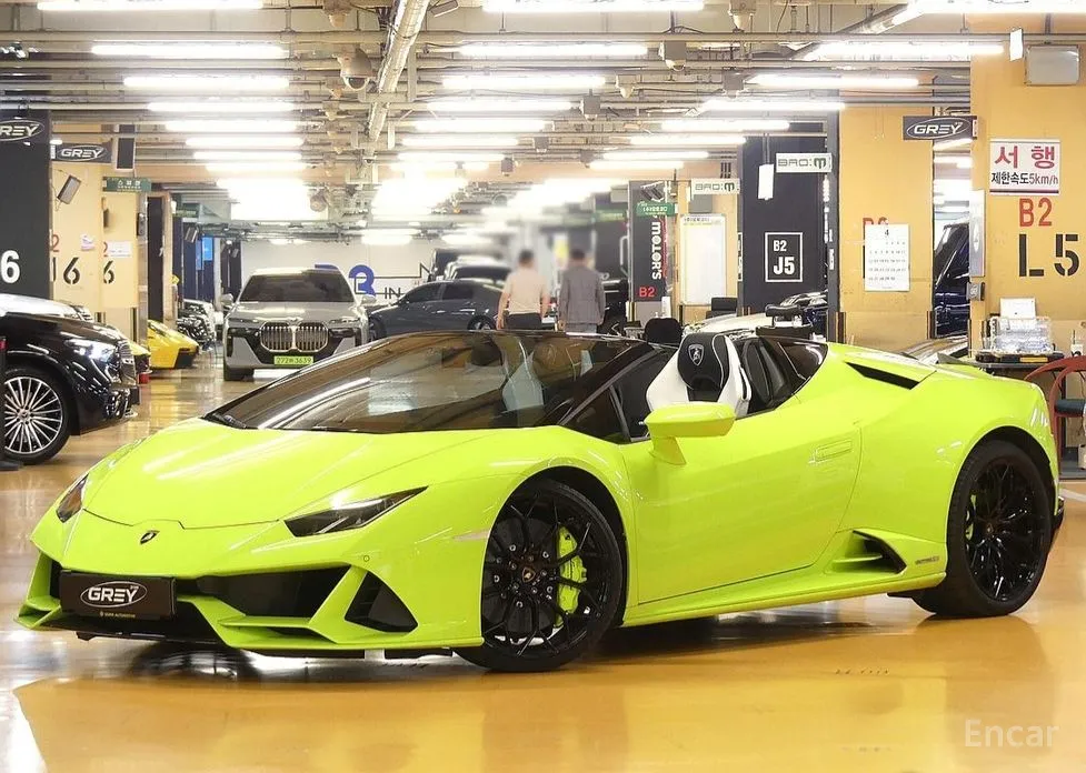 Фото 2 - Lamborghini Huracan