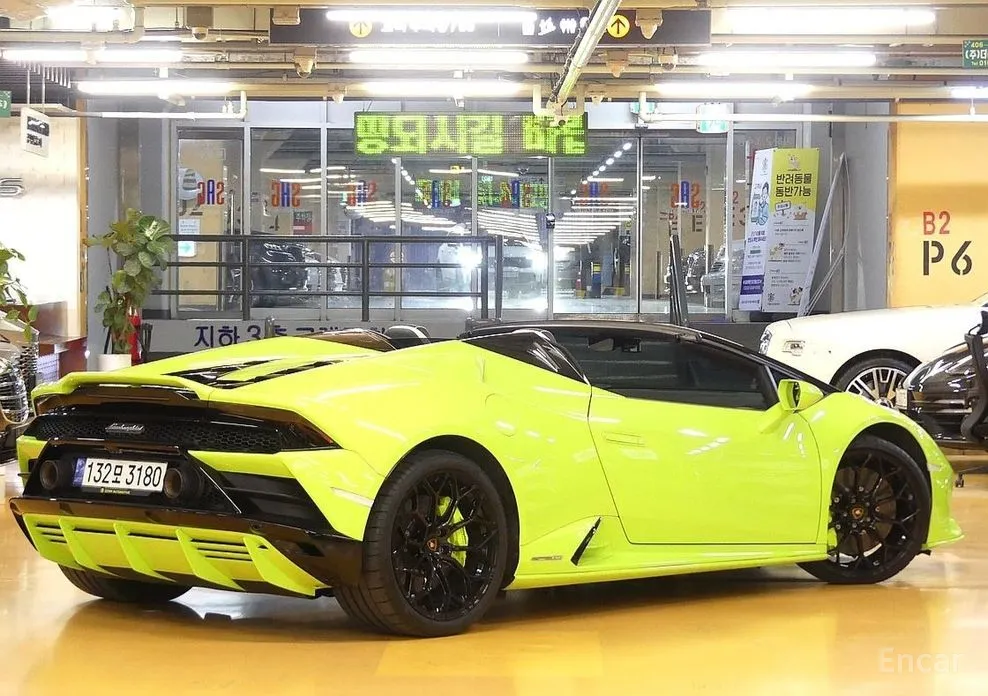 Фото 3 - Lamborghini Huracan