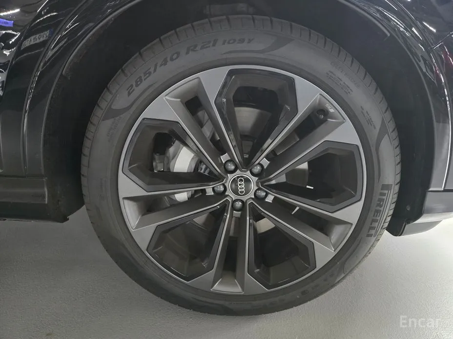 Audi Q7 2016 55 TFSI Quattro Premium