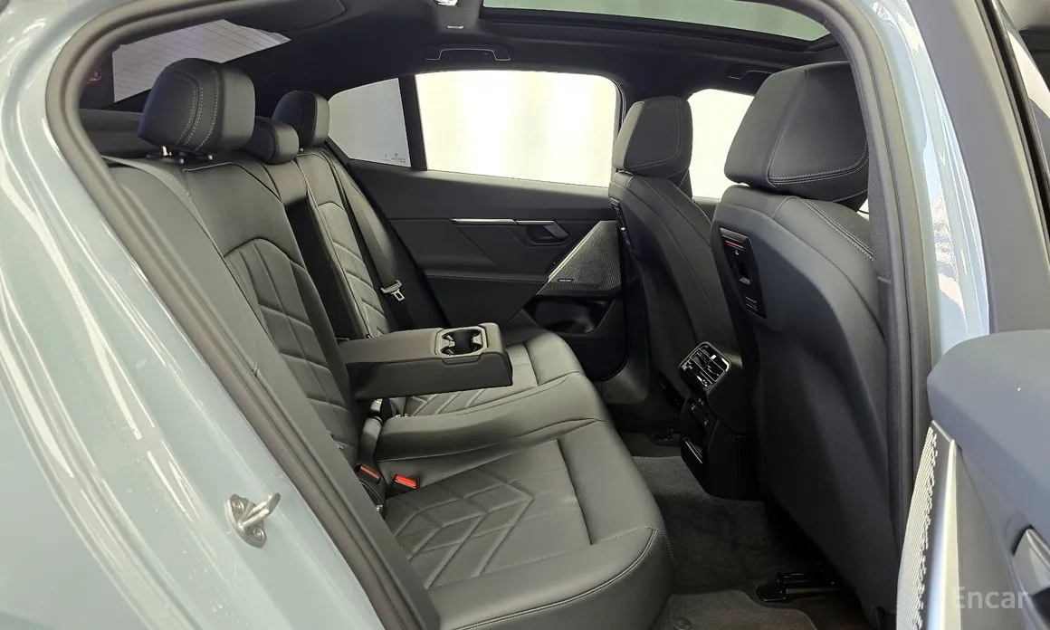 BMW 5 Series 2023 520i M Sport